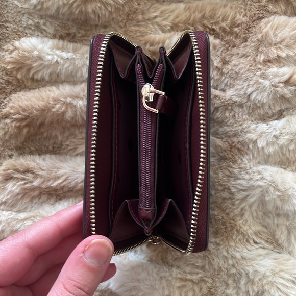 Kate Spade Morgan Card Case Zip Wallet - Picture 5 of 7